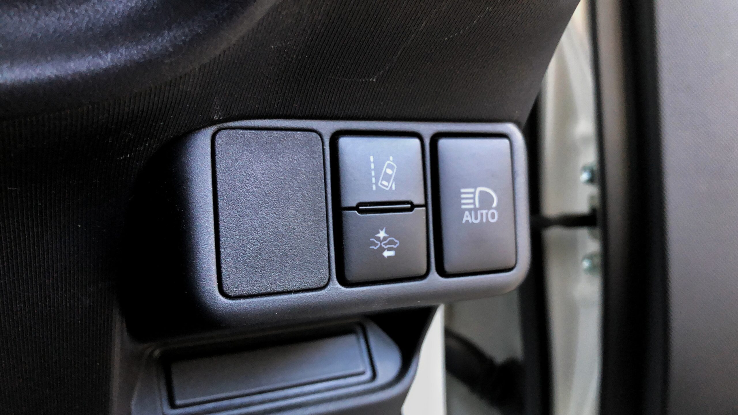 2020 Toyota Aqua Cross Hybrid