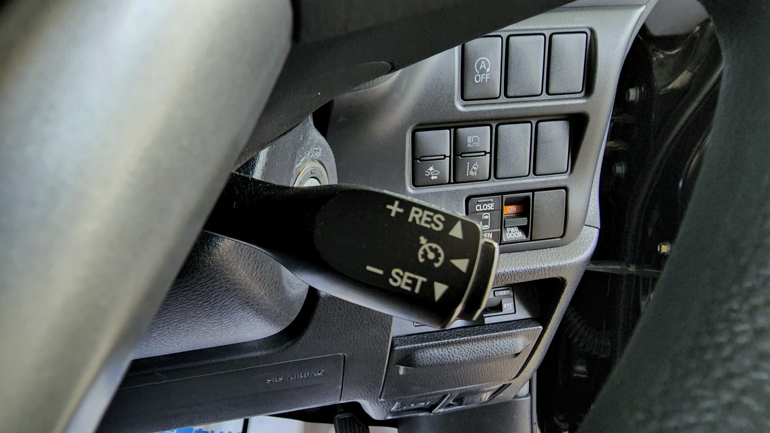 2018 Toyota Noah 8-seater MPV