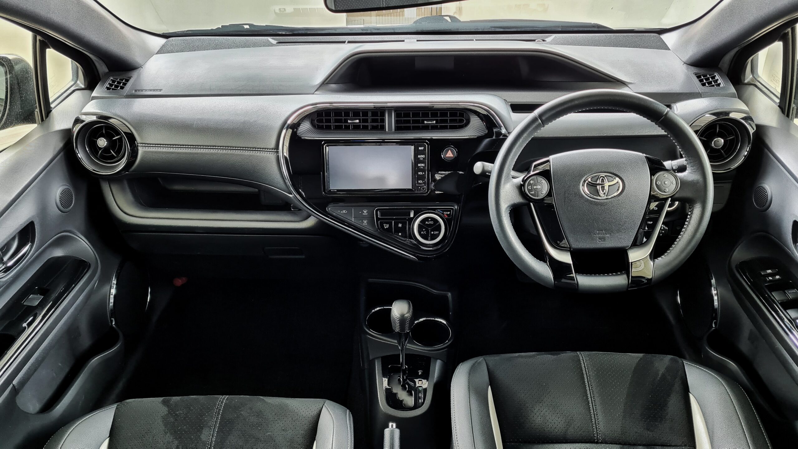 2019 Toyota Aqua GR Sport Hybrid