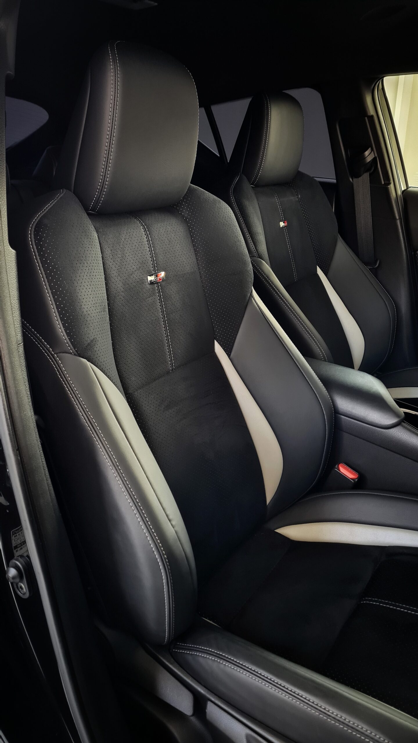 2020 Toyota CHR GR Sport Hybrid