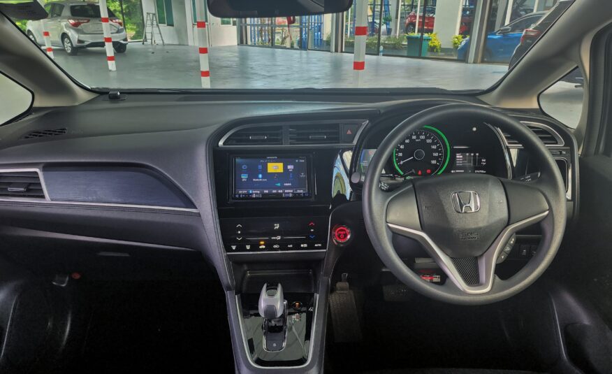 2019 Honda Fit Shuttle 1.5 Hybrid
