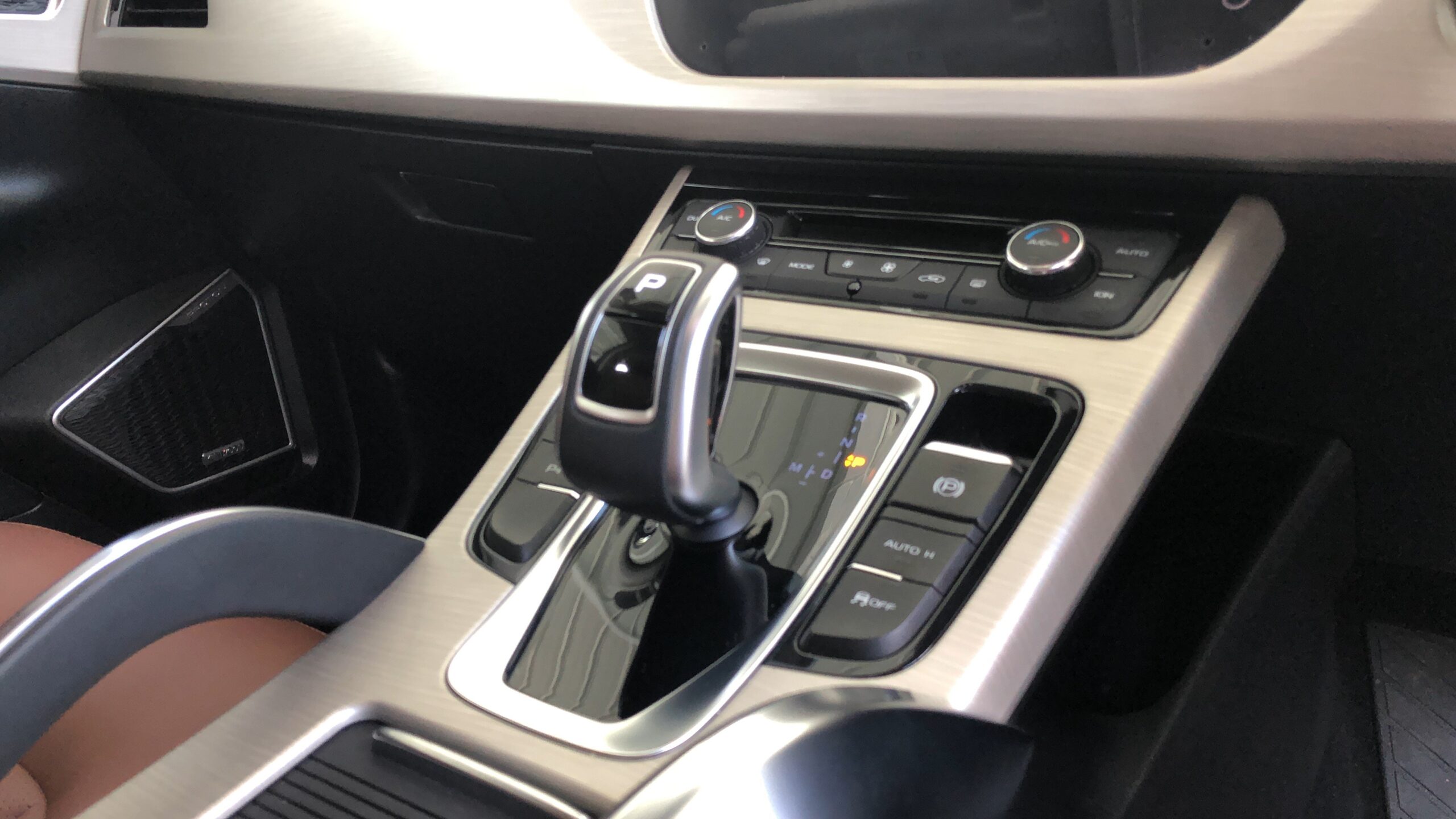 2022 Proton X70 1.5T Premium