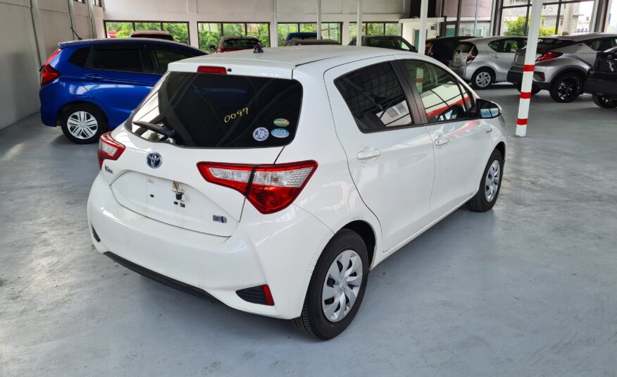 2020 Toyota Vitz Hybrid F Pkg