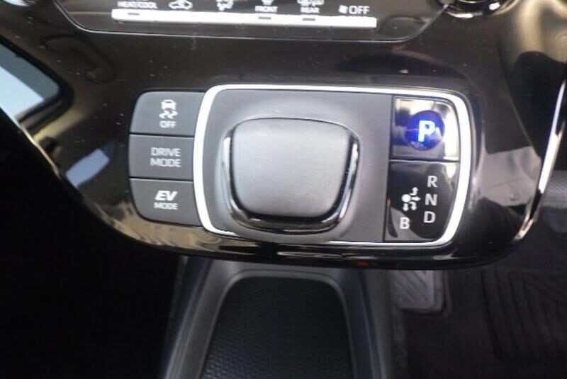 2021 Toyota Aqua X Package