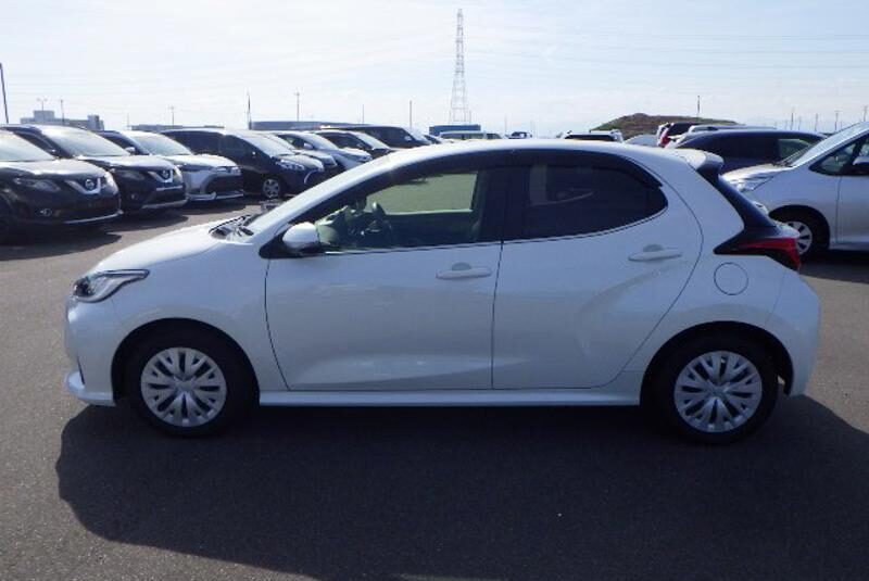 2021 Toyota Yaris Hybrid Z Package