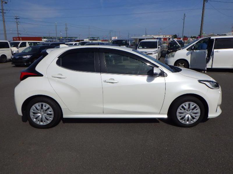 2021 Toyota Yaris Hybrid Z Package